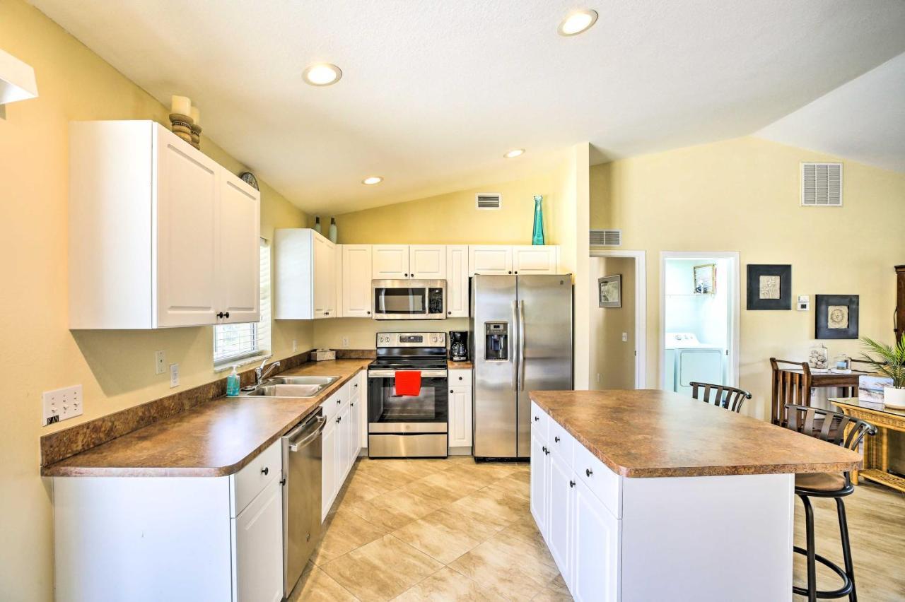 Cape Coral Canalfront Home With Pool And Dock מראה חיצוני תמונה